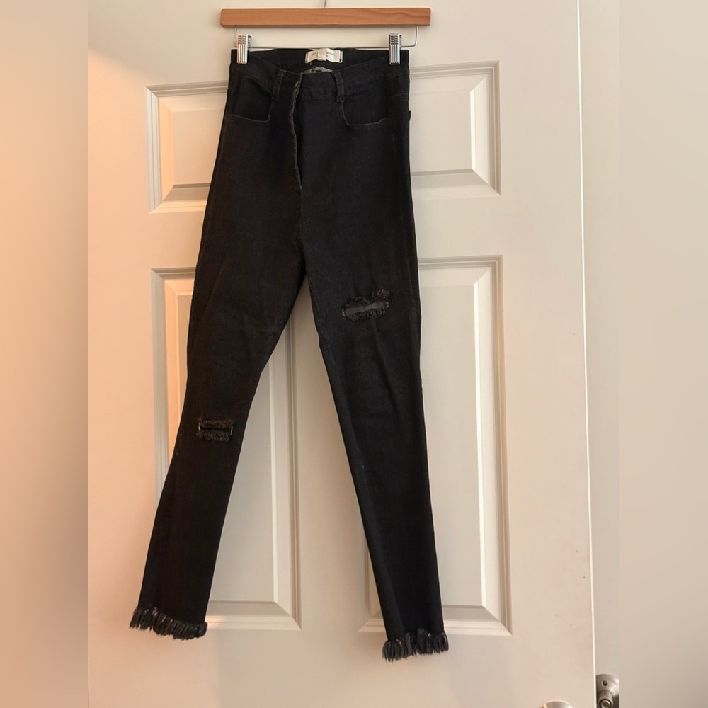 Max Studio Black Distressed Skinny Jeans